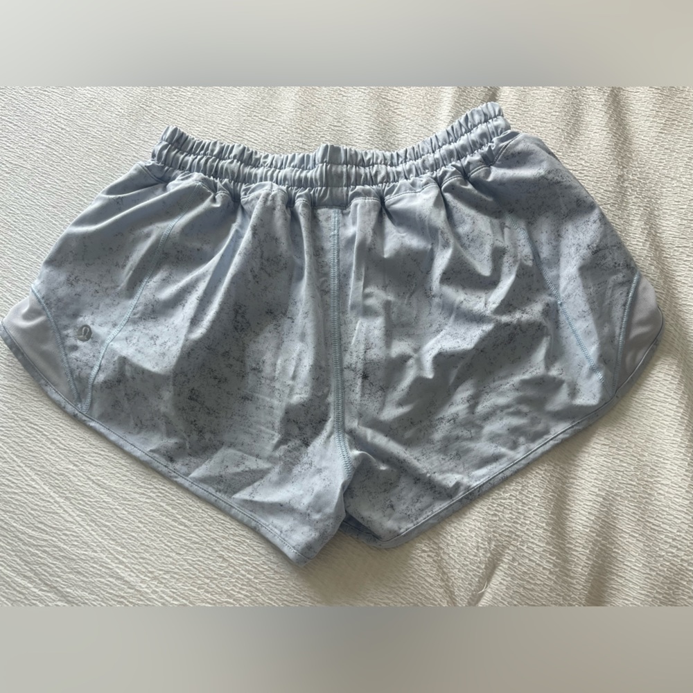 Light blue and gray speckled lululemon hotty hot shorts